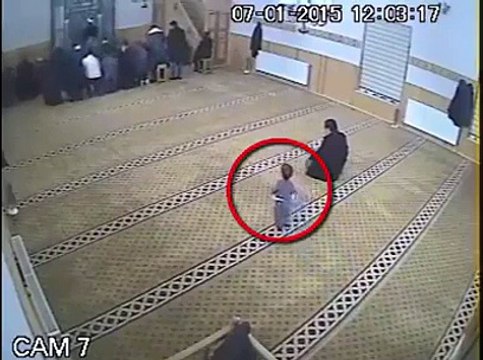 A Tragicomic Event took place at the mosque