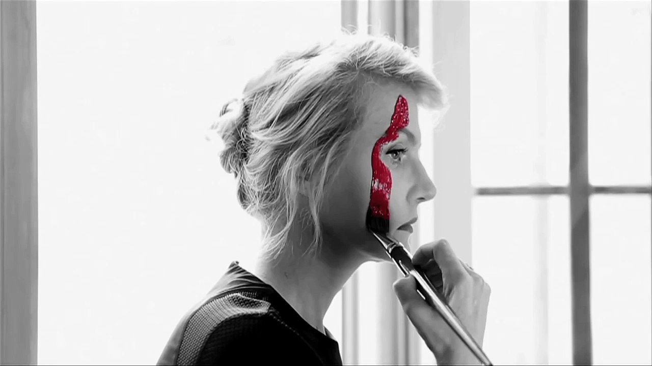 Zemfira - Vive en tu cabeza - Жить в твоей голове