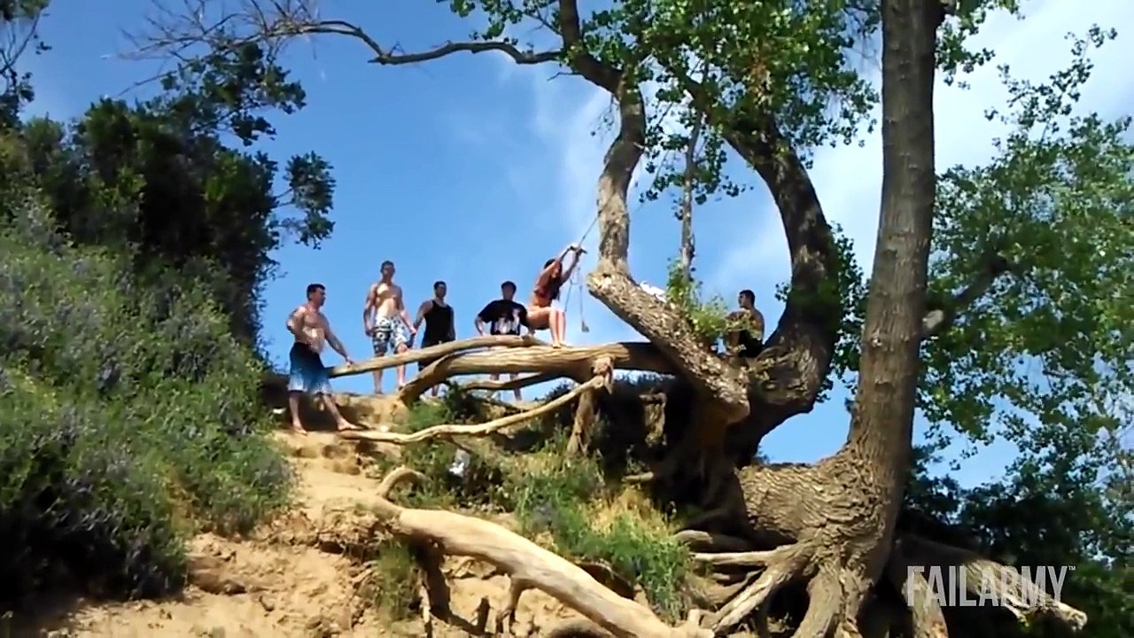 Swings and Slackline Tarzan Fails