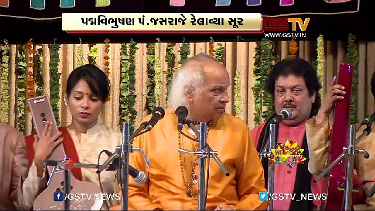 Padmavibhushan Jasraje singing in saptak