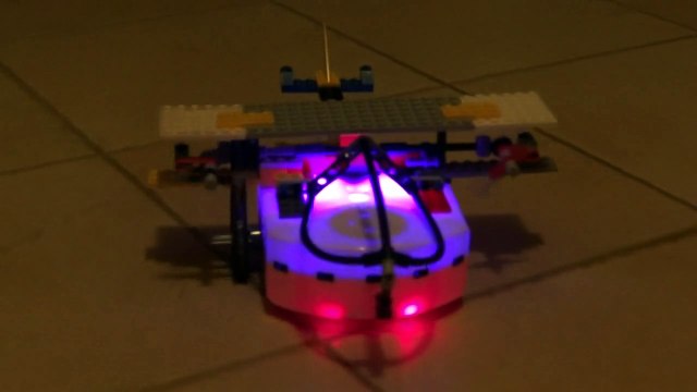 Robot Thymio - 5 prototypes réalisés avec des Lego Technic - Janvier 2014