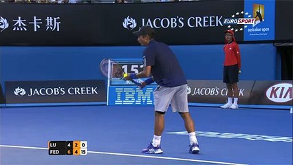 Federer'den kusursuz bir vuruş