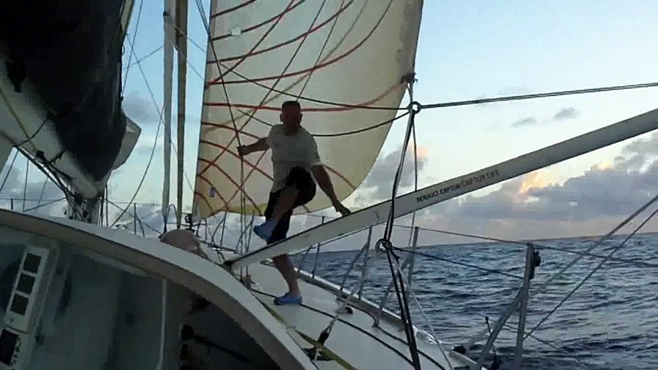 Jörg Riechers sailing two (Eng V)