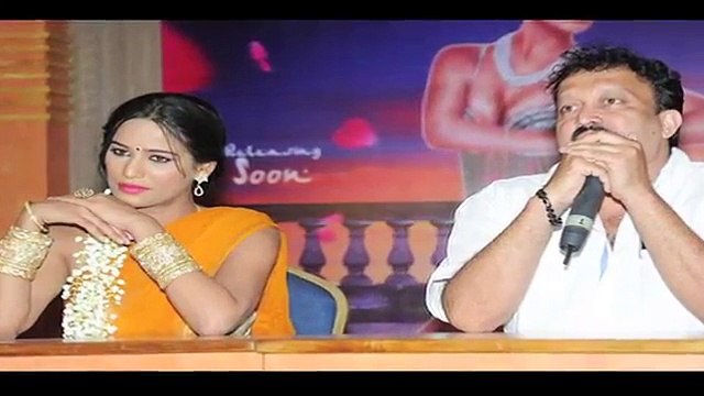 Malini & Co Poonam Pandey Look Reavealed.mp4