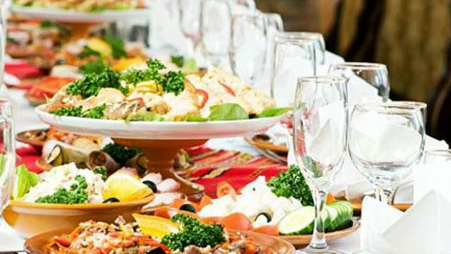 Cupies Drive In (808) 244-1124