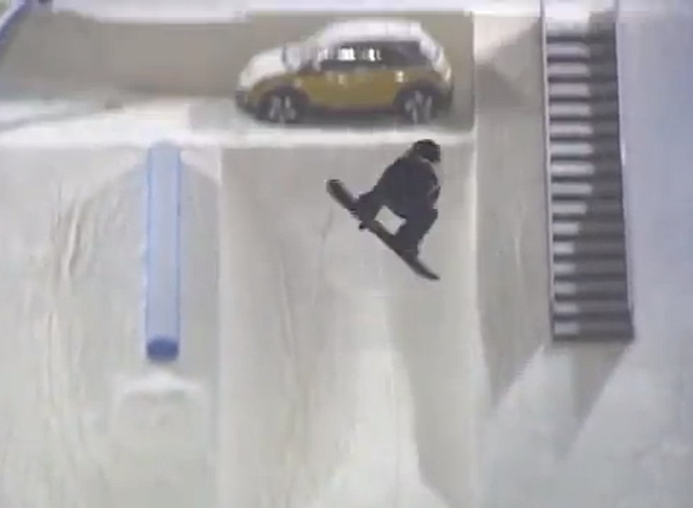 Ståle Sandbech Wins Air + Style Innsbruck