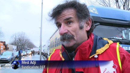 Les routiers en grève pour les salaires maintiennent la pression