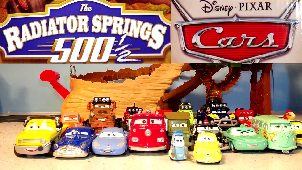 Radiator Springs 500 Off Road Racing Play Set from Pixar Cars with Lightning McQueen