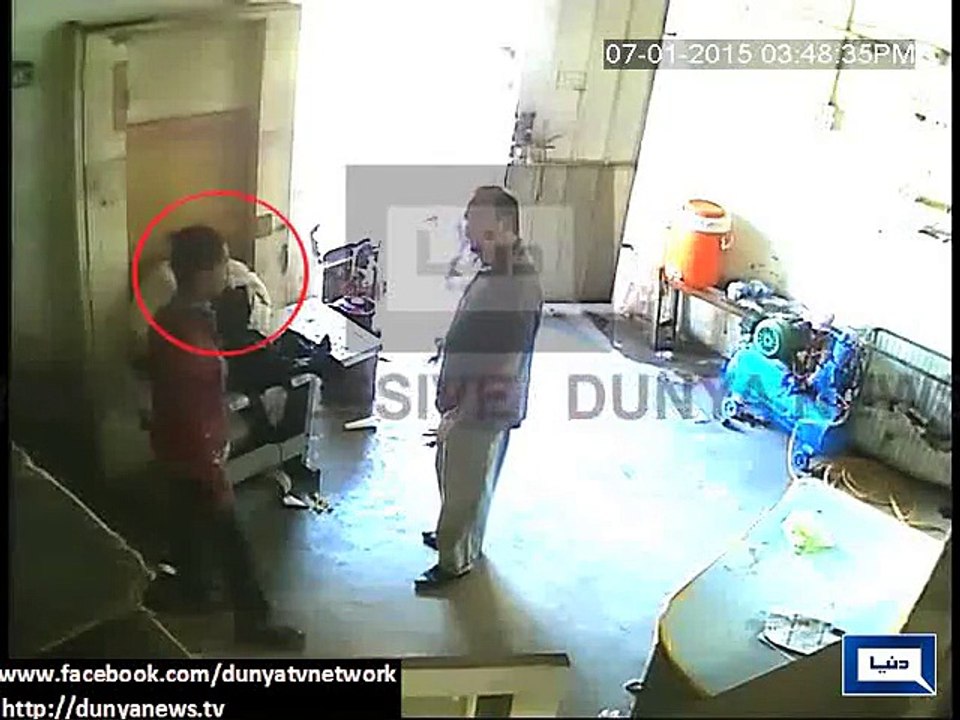 Dunya News - Karachi- Factory supervisor killed for not complying to extortion