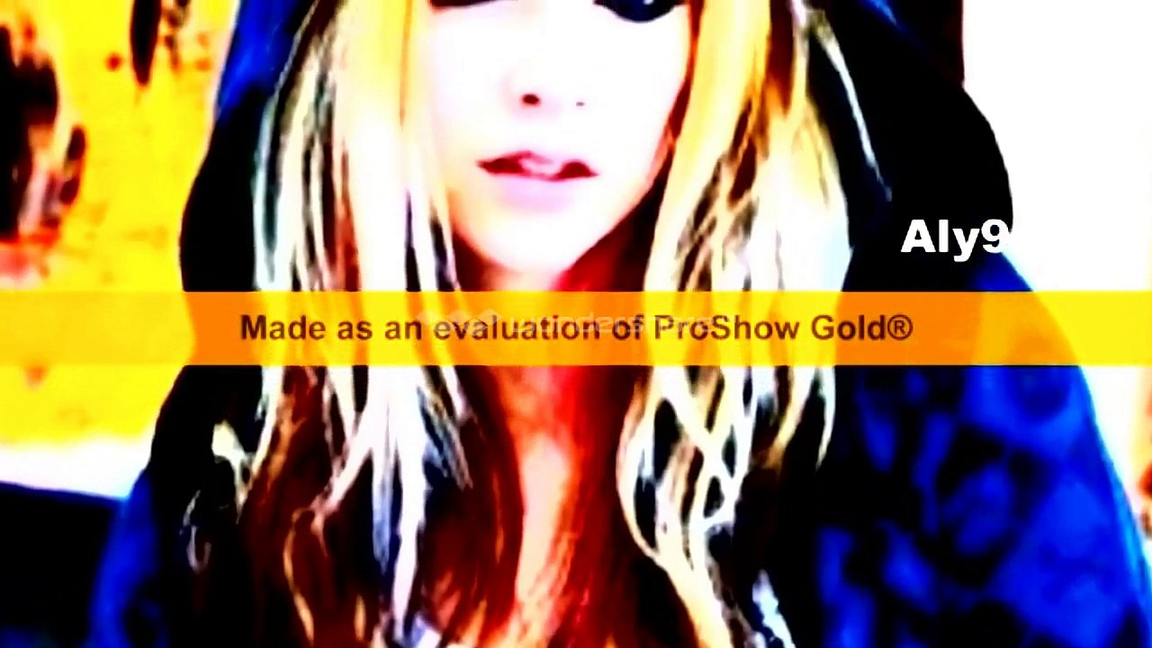 Avril 's Style. [ HD ]