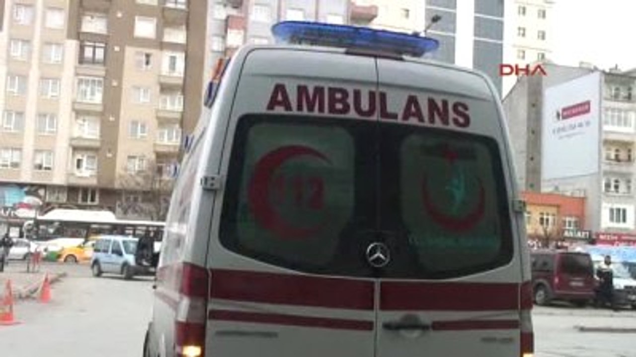 İcralık Olan Öğretmen Bankada Harakiri Yaptı