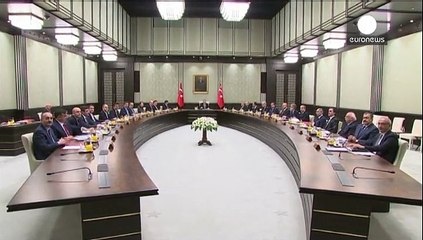 Erdogan refuerza los temores de concentración de poder al presidir el consejo de ministros