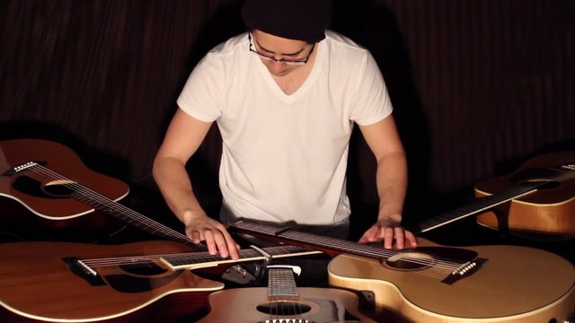So talented guy plays Fur Elise on 5 guitars - Beethoven rocks!