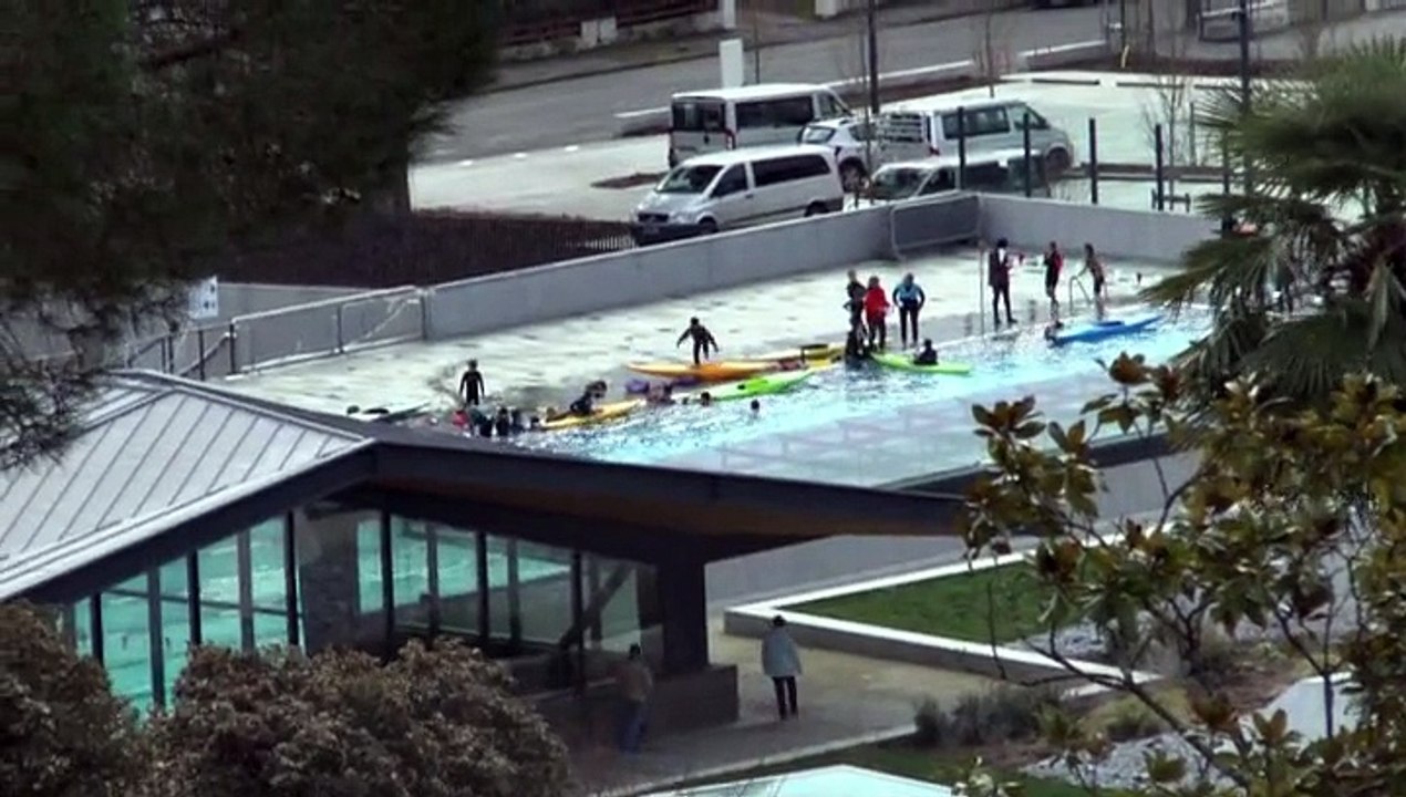 LES NOUVELLES DU SAMEDI DE MICHOU64 W-D.D. - 17 JANVIER 2015 - LE STADE NAUTIQUE EST LE RENDEZ VOUS DES KAYAKISTES