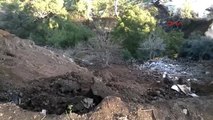 Antalya - Kumluca'da Toprak Kaydı, Tarım Alanları Zarar Gördü