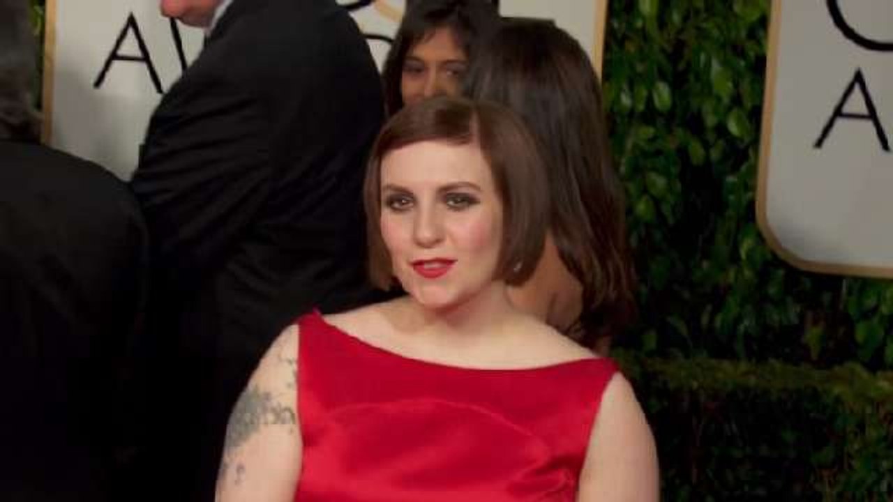 Lena Dunham Apologizes for Cosby Comment