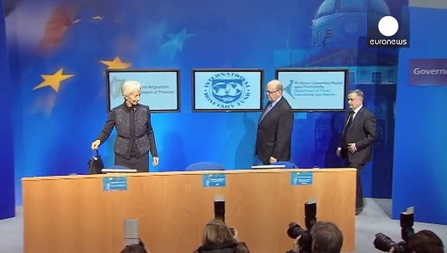 ديون اليونان والدرس الأيرلندي