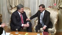 Başbakan Davutoğlu, Ukrayna Cumhurbaşkanı Petro Poroşenko ile Görüştü