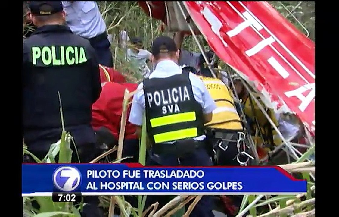 Piloto de avioneta accidentada en Pavas sufre fracturas múltiples