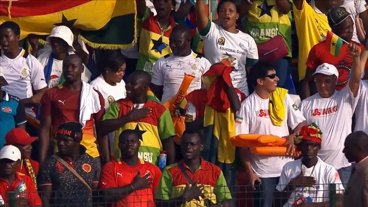 Afrika Cup: Diouf-Show bei Last-Minute-Sieg