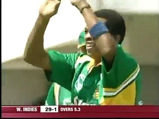 Ntini knocks over Wavell Hinds, 2005