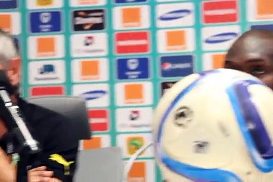 Conférence de presse d'Alain Giresse 2