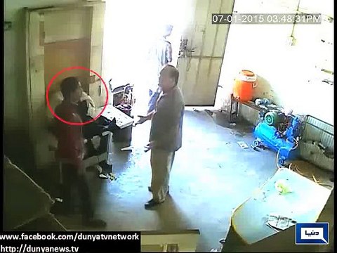 Factory supervisor killed in Karachi for not paying extortion money