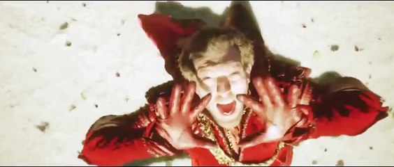 Trailer de La bella y la bestia subtitulado en español (HD)