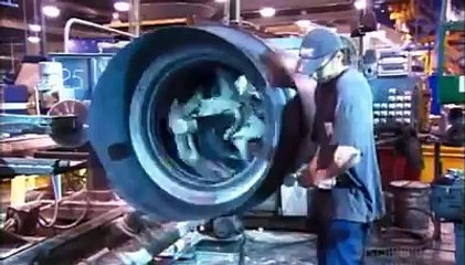 How very big Tyres are made