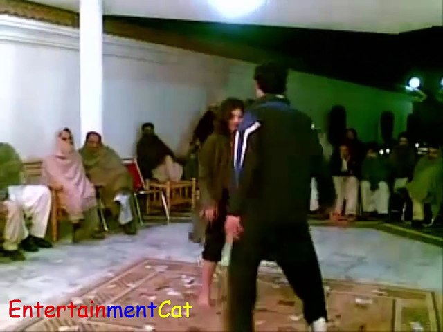 Pashto BEST Song Couple Dance __B B Sheerini__ (HD)
