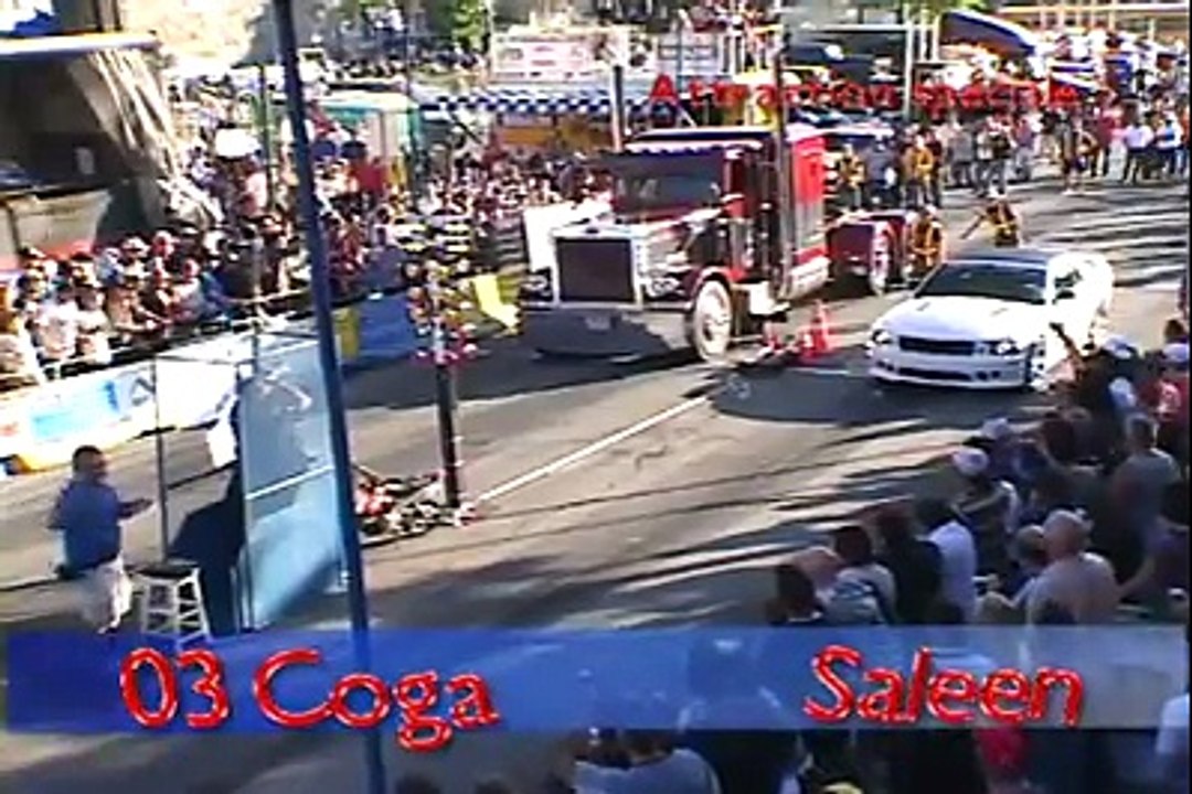 Bu Kamyonun Neler Yaptığına İnanamayacaksınız