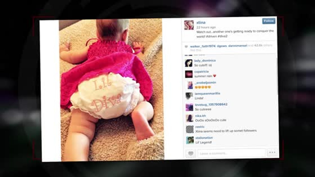 Christina Aguilera präsentiert ihre Tochter