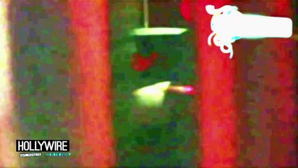 Harry Styles Caught Giving Nadine Leopold Birthday Gift!