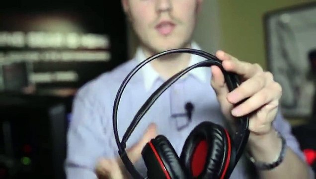 Asus CES 2014 - ROG Gaming headset and Front Base