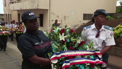 Descargar video: Martinique: solennité aux obsèques de Clarissa Jean-Philippe