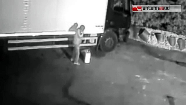 TG 19.01.14 Furti e ricettazione di gasolio, 13 arresti nel Foggiano