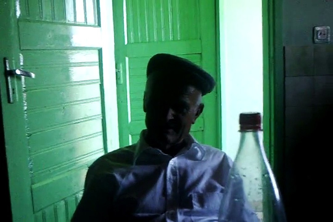 Otilia, Luis eo pai deles