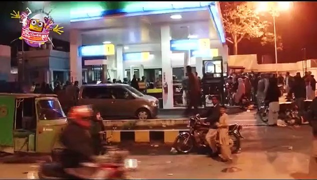 Abhi tu line shuru hoi hy a perody song on shortage of petrol - 100motion.com