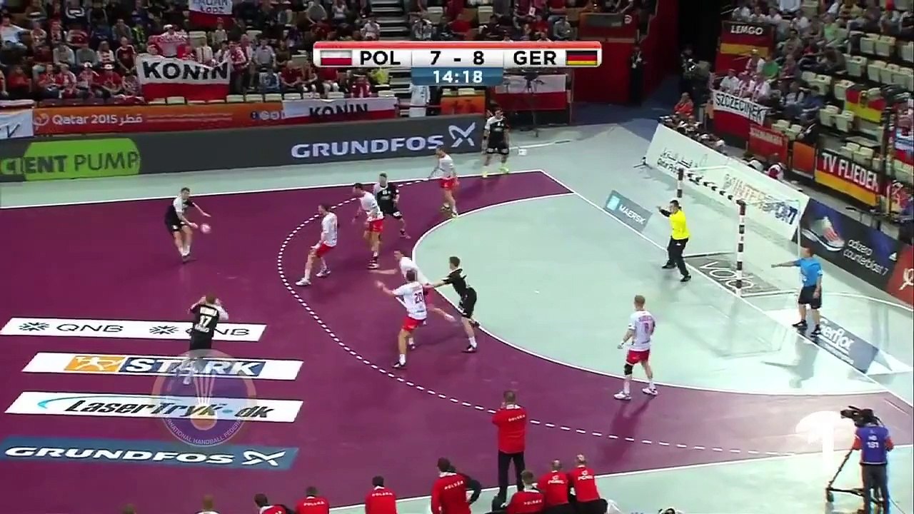 La roucoulette d'Uwe Gensheimer face à la Pologne (Mondial 2015)