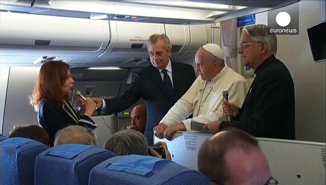 Algunos piensan que para ser un buen católico hay que ser como los conejos, no.