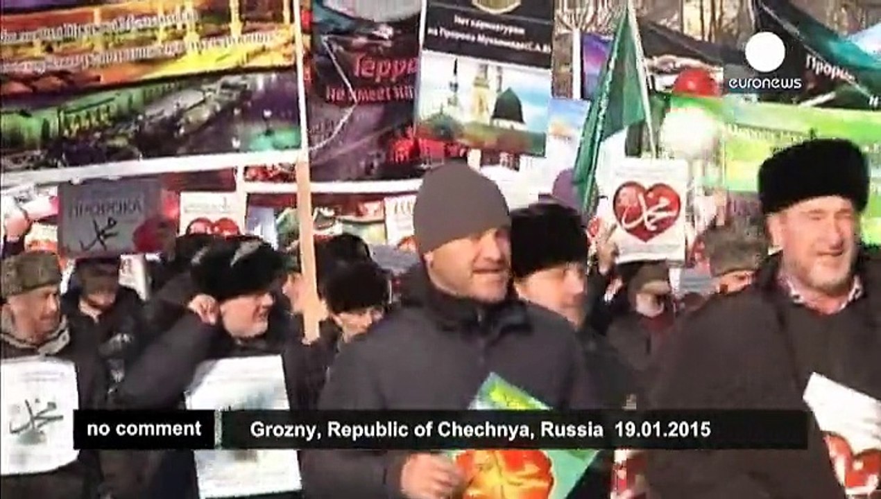 Chechnya: Hundreds of thousands march against Charlie Hebdo "immoral" cartoons