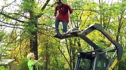 Massive Chair Sitting Fail!