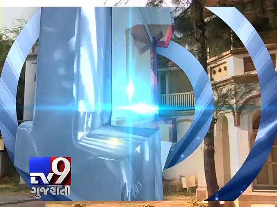 MSU girl students allege misbehaviour by professor, demand stern action - Tv9 Gujarati