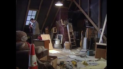 Mr. Bean - The Best Bits of Mr. Bean - Part 1 15