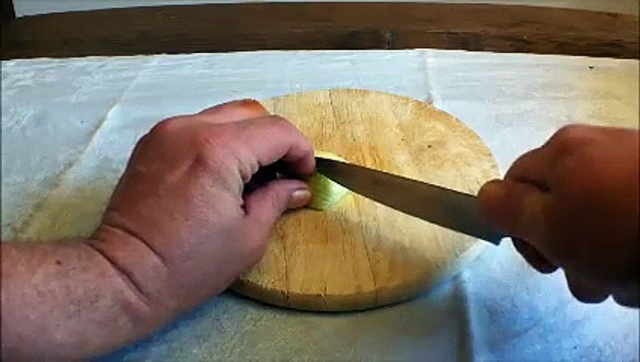 Obst und Gemüse schneiden