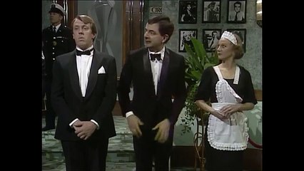 Mr. Bean - Meeting the Queen