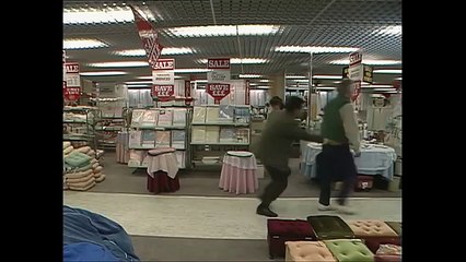 Mr. Bean - Credit Card Mix Up