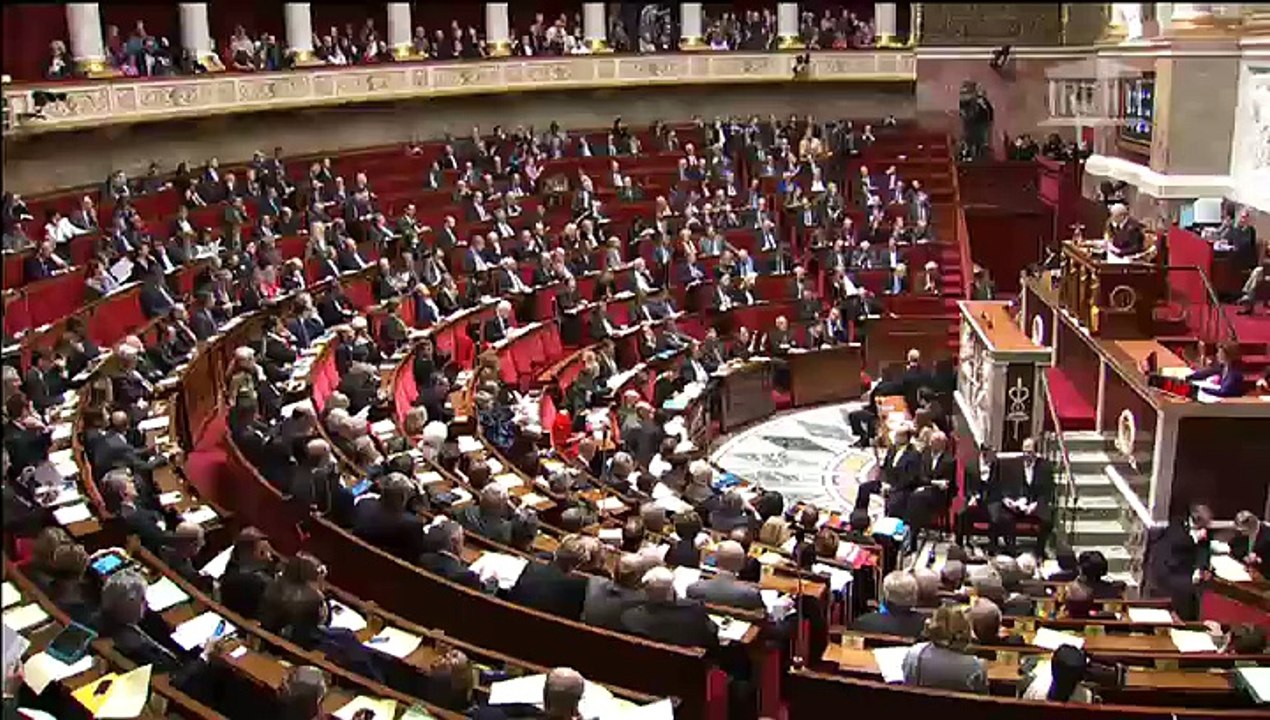 Loi activité : "Les 82h de débat en commission ont permis d'améliorer le texte"