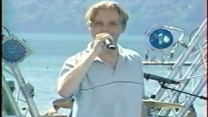 Kyo "Il est temps" (première télé - 11 août 2000 @ Aix Les Bains)