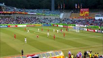 Coupe d'Asie - Il reste au sol après un choc avec le gardien adverse